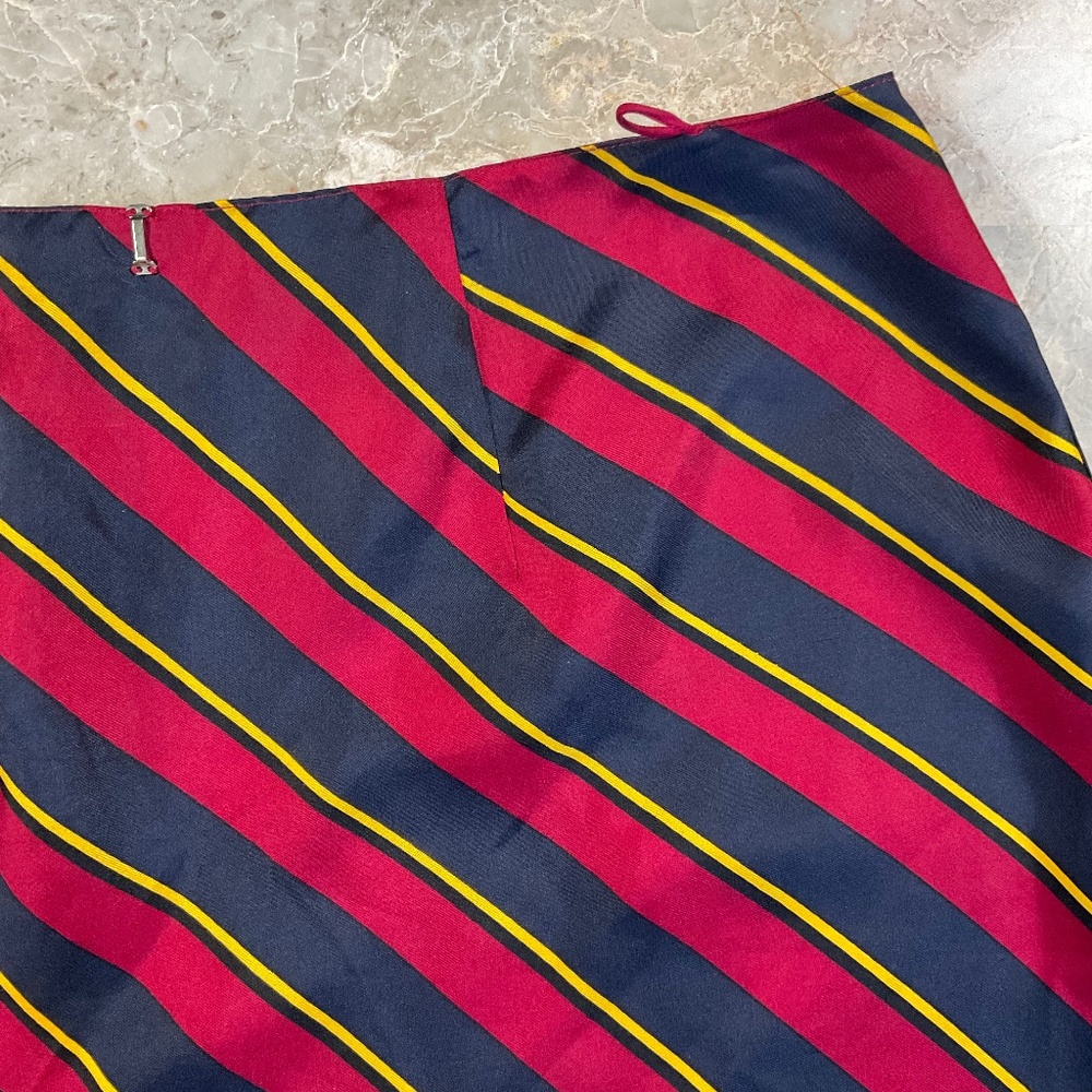 Ralph Lauren Blue Label Lion Heraldry Crest 100% Silk Wrap Skirt Small - Picture 10 of 14